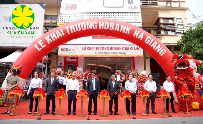Dịch Vụ Tổ Chức Lễ Khai Trương Chuyên Nghiệp Giá ưu đãi chỉ từ 5800k 
